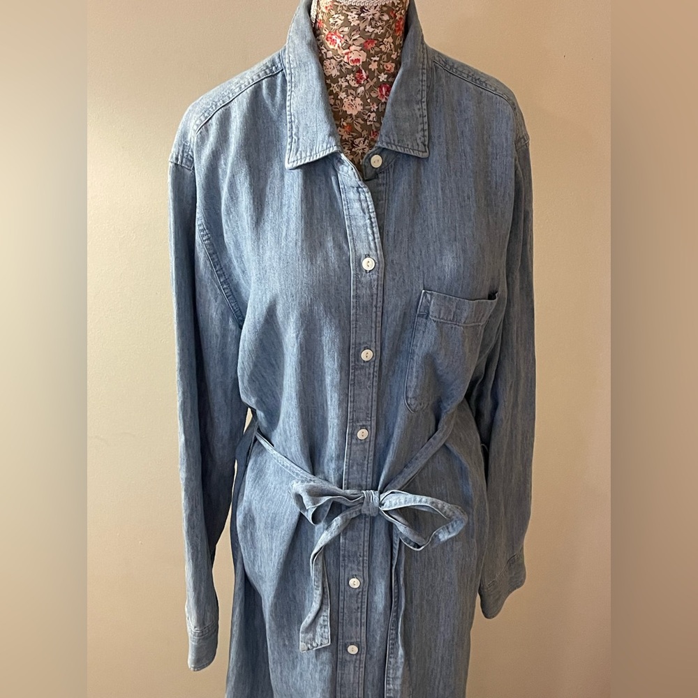 Faherty Tried & True Chambray Midi Shirtdress Women’s Medium - Picture 9 of 17